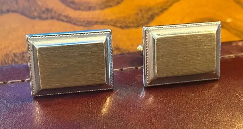VTG Men's Two Tone Cufflinks Set, Rectangular